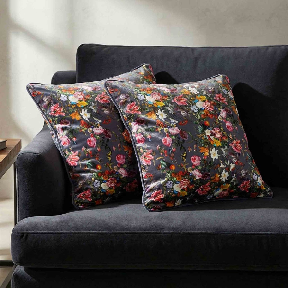 Floral Dream | Sustainable Velvet Cushion - Graphite 40 x 40 cm Standard by Izabela Peters