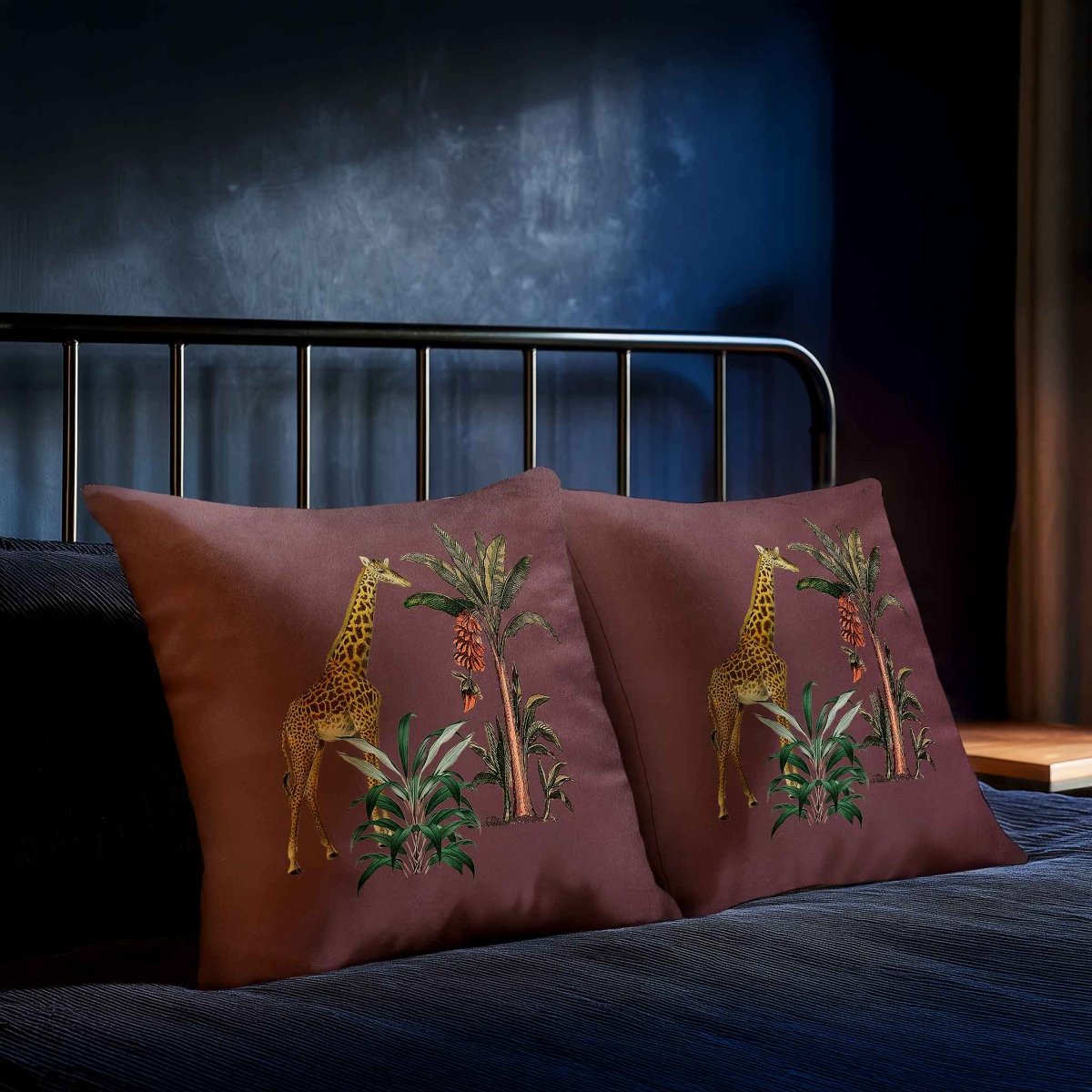 Giraffe | Sustainable Velvet Cushion - Italian Grape 40 x 40 cm Standard by Izabela Peters