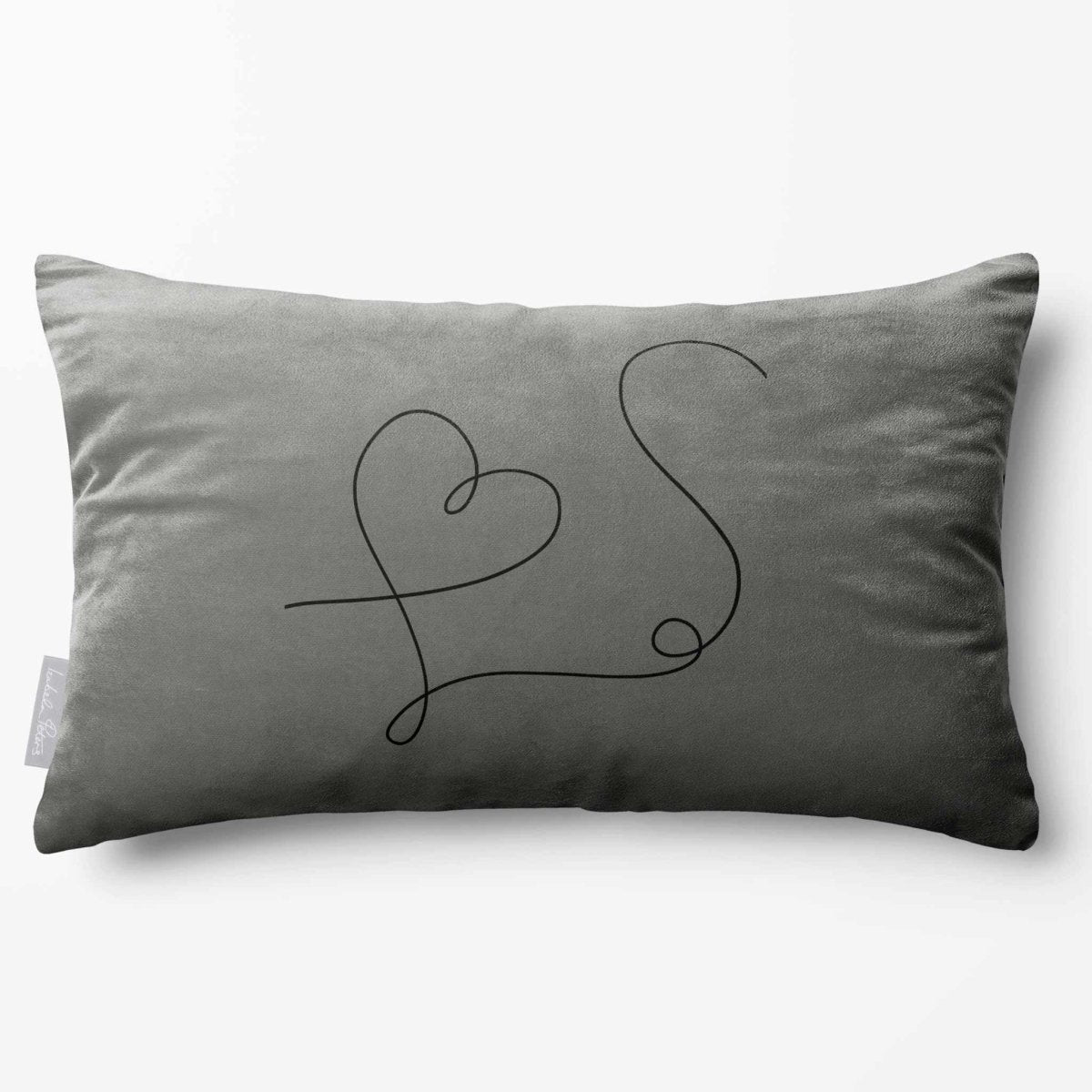 Heart | Sustainable Velvet Rectangle Cushion - Beluga 50 x 30 cm Standard by Izabela Peters