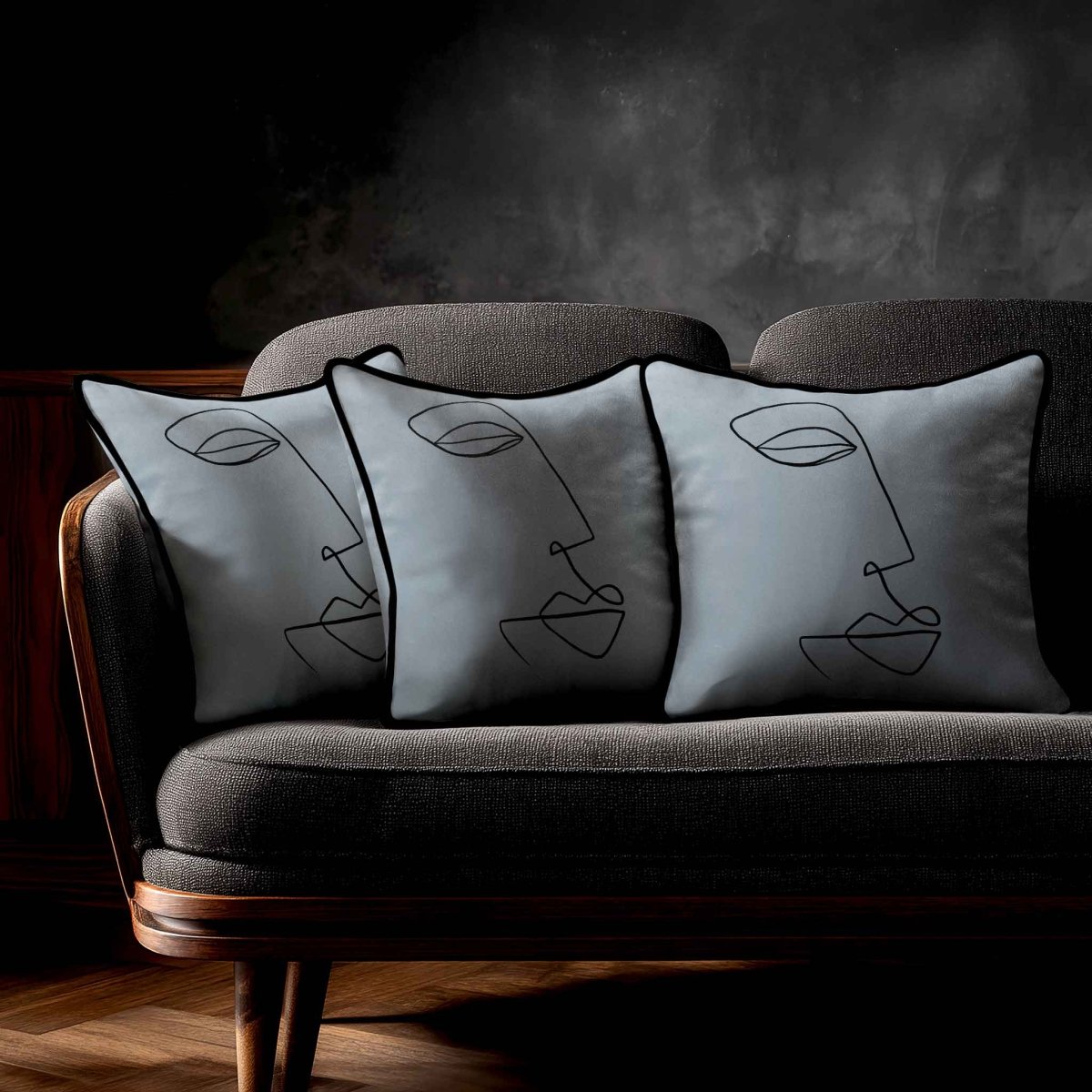 Joyful Face | Sustainable Velvet Cushion - French Grey 40 x 40 cm Standard by Izabela Peters