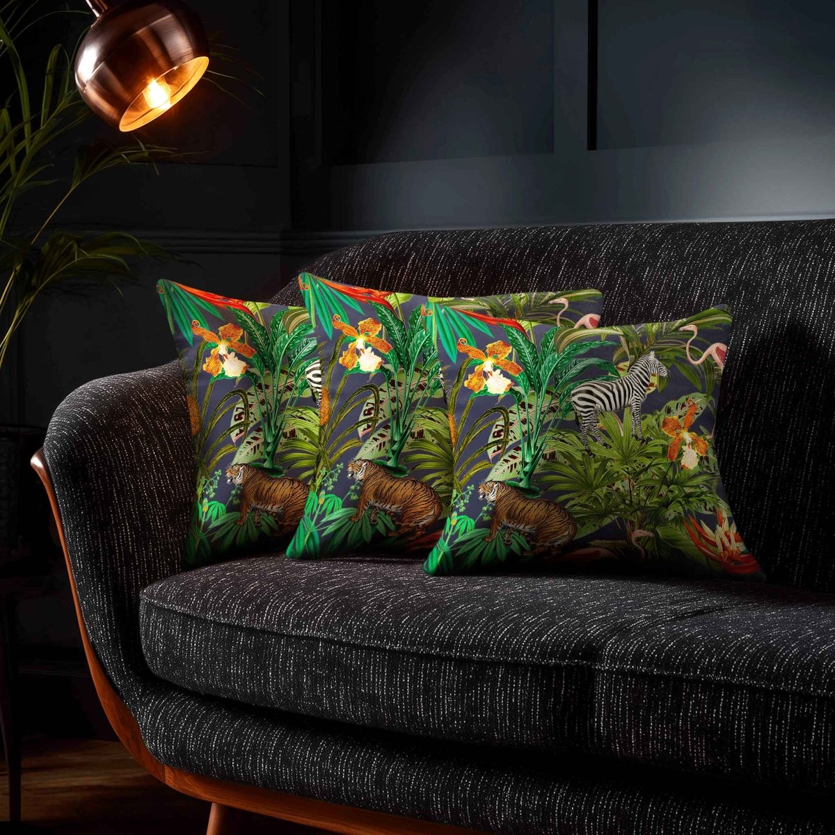 Jungle Fusion | Sustainable Velvet Cushion - Graphite 40 x 40 cm Standard by Izabela Peters