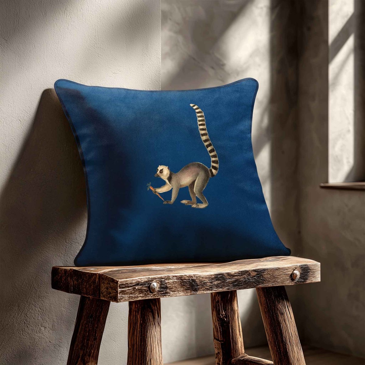 Lemur | Sustainable Velvet Cushion - Estate Blue 40 x 40 cm Standard by Izabela Peters