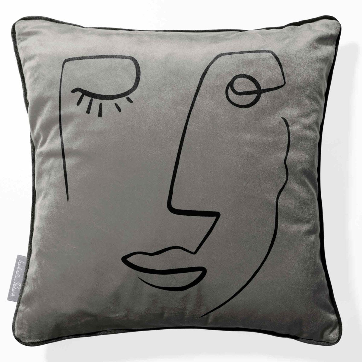 Open Face | Sustainable Velvet Cushion - Hot Pink 40 x 40 cm Standard by Izabela Peters
