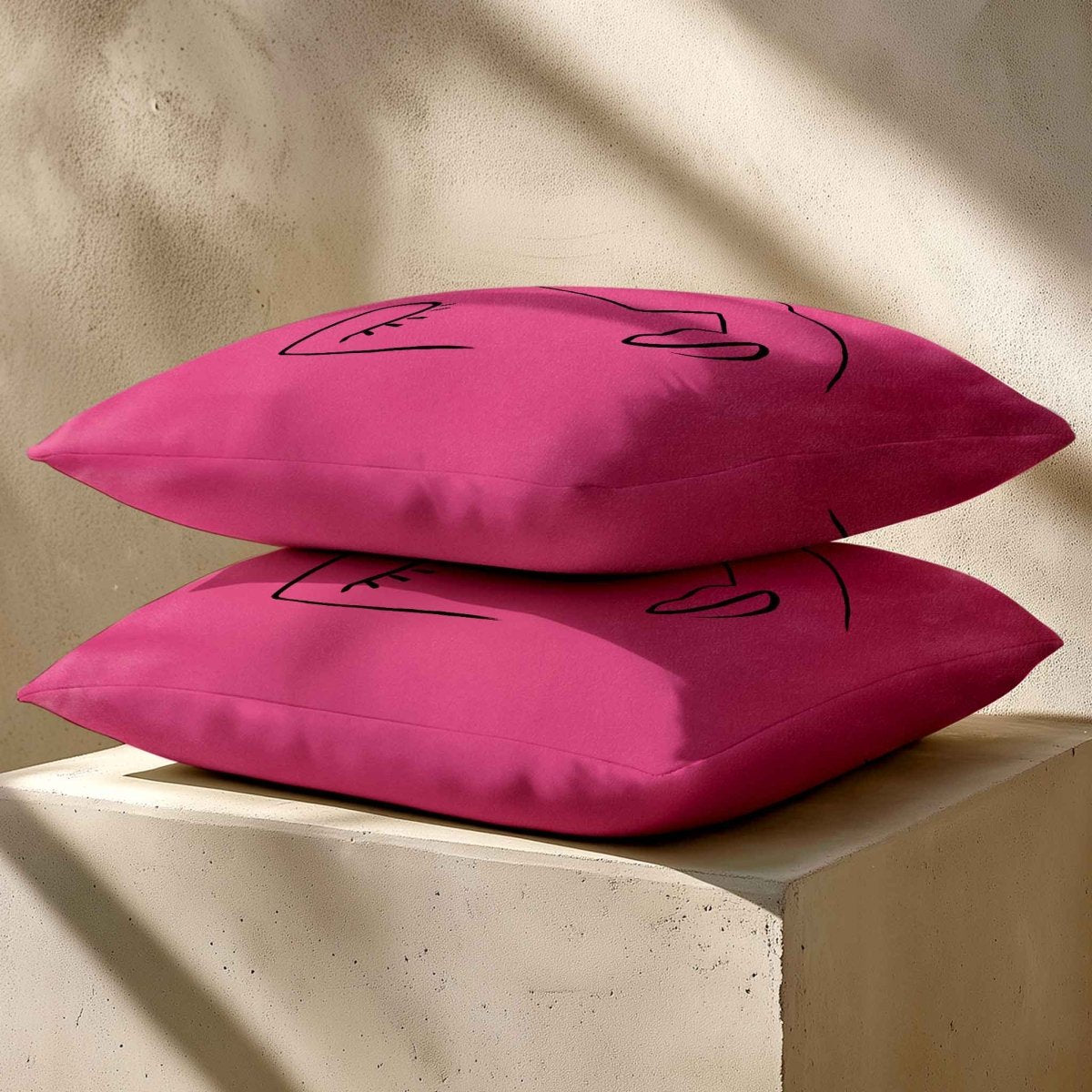 Open Face | Sustainable Velvet Cushion - Hot Pink 40 x 40 cm Standard by Izabela Peters