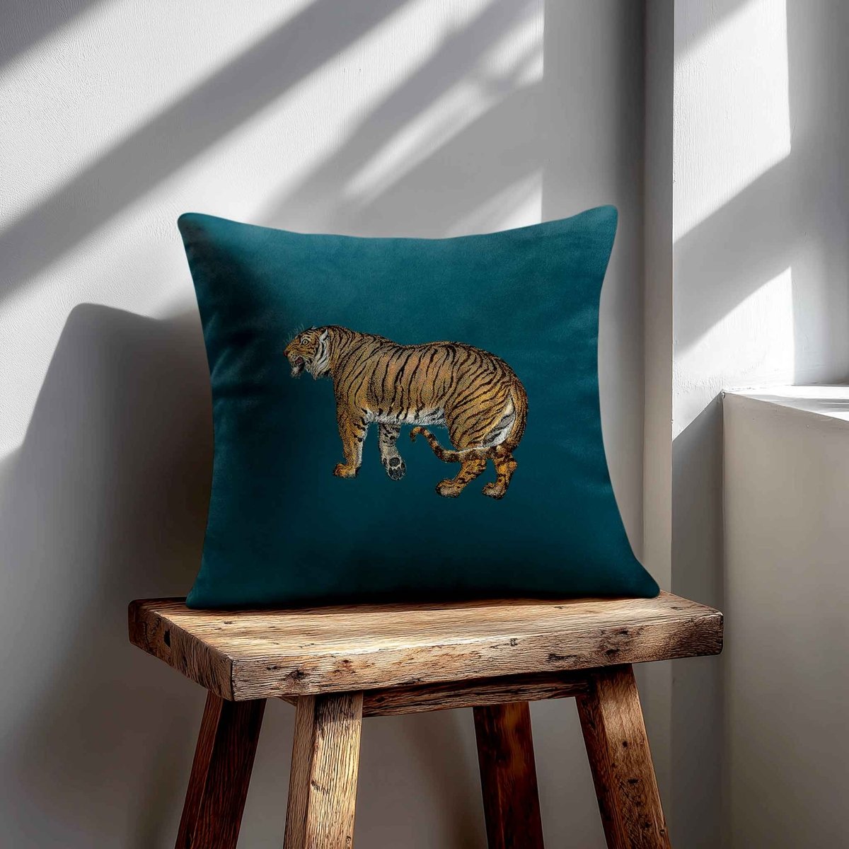 Tiger | Sustainable Velvet Cushion - Teal 40 x 40 cm Standard by Izabela Peters