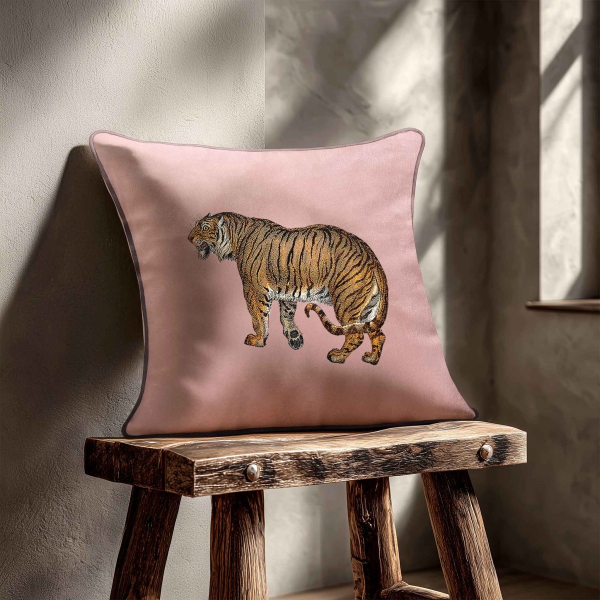 Tiger | Sustainable Velvet Cushion - Rosewater 40 x 40 cm Standard by Izabela Peters