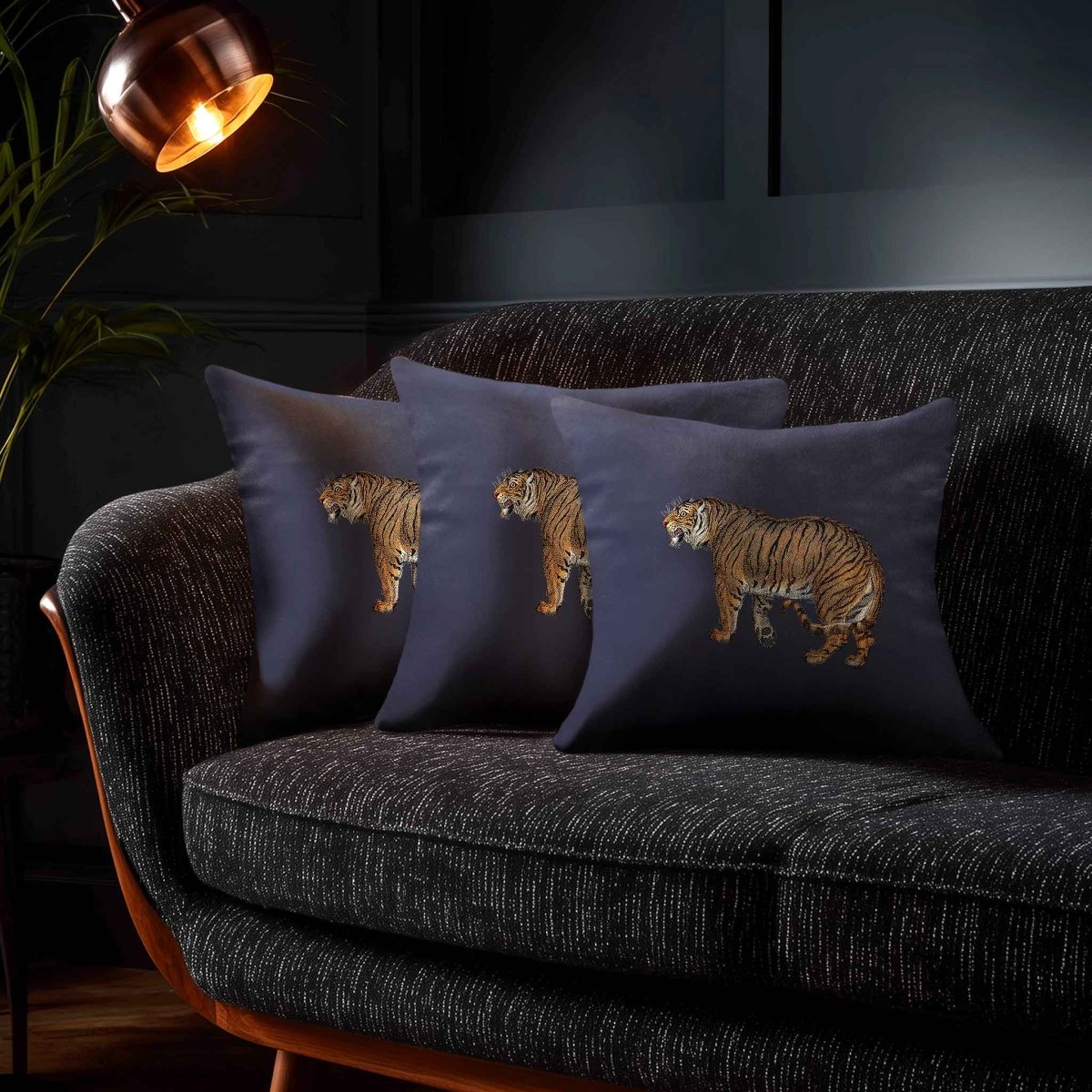 Tiger | Sustainable Velvet Cushion - Graphite 40 x 40 cm Standard by Izabela Peters