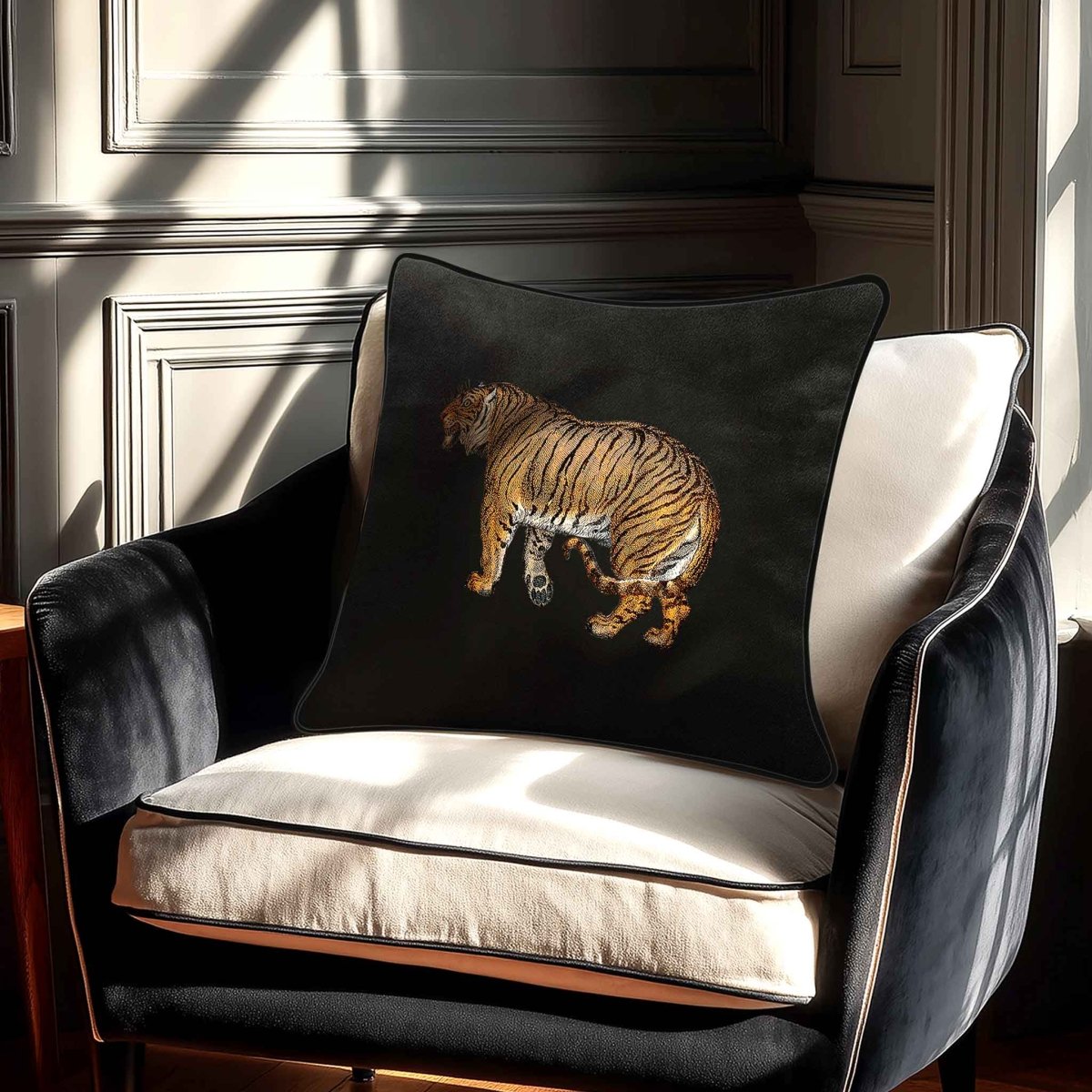Tiger | Sustainable Velvet Cushion - Charcoal 40 x 40 cm Standard by Izabela Peters