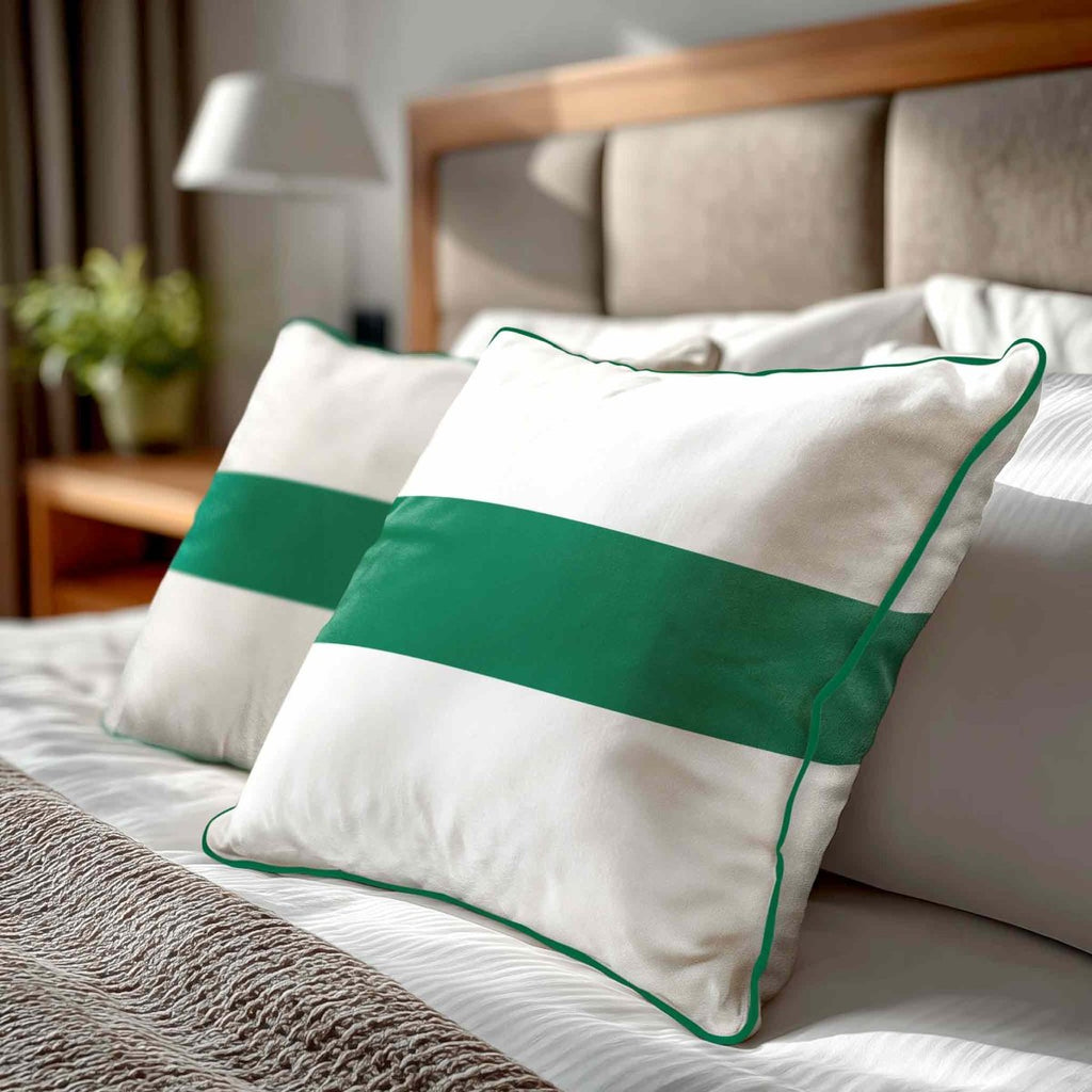 1 Stripe Horizontal | Sustainable Velvet Cushion with Piping - Emerald Green 40 x 40 cm by Izabela Peters