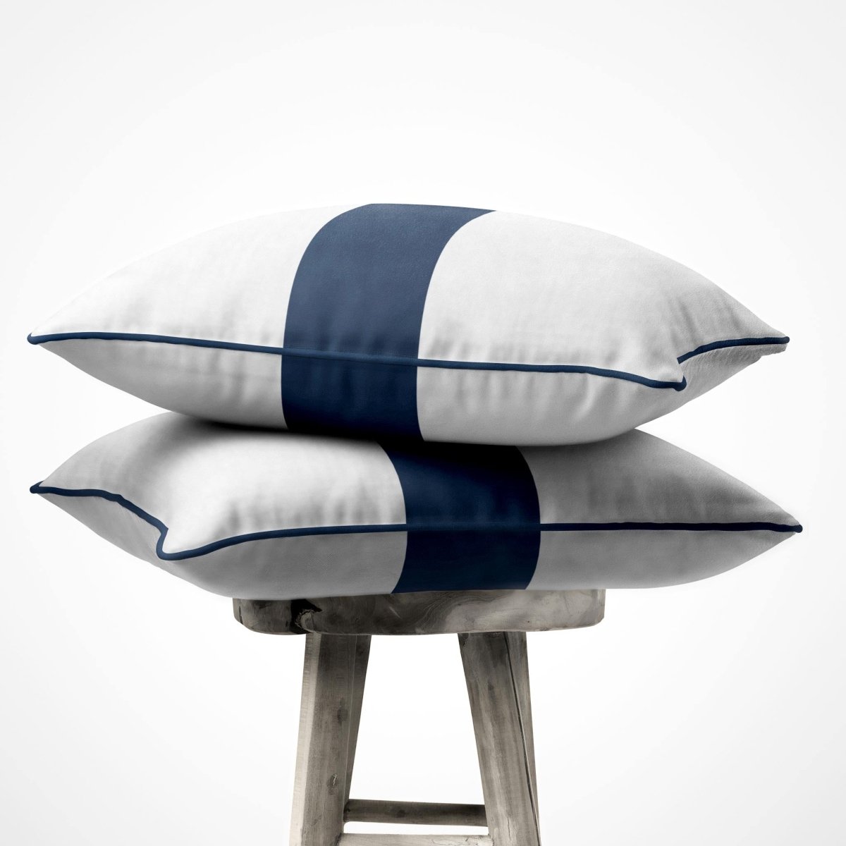 1 Stripe Horizontal | Sustainable Velvet Cushion with Piping - Petrol Blue 40 x 40 cm by Izabela Peters