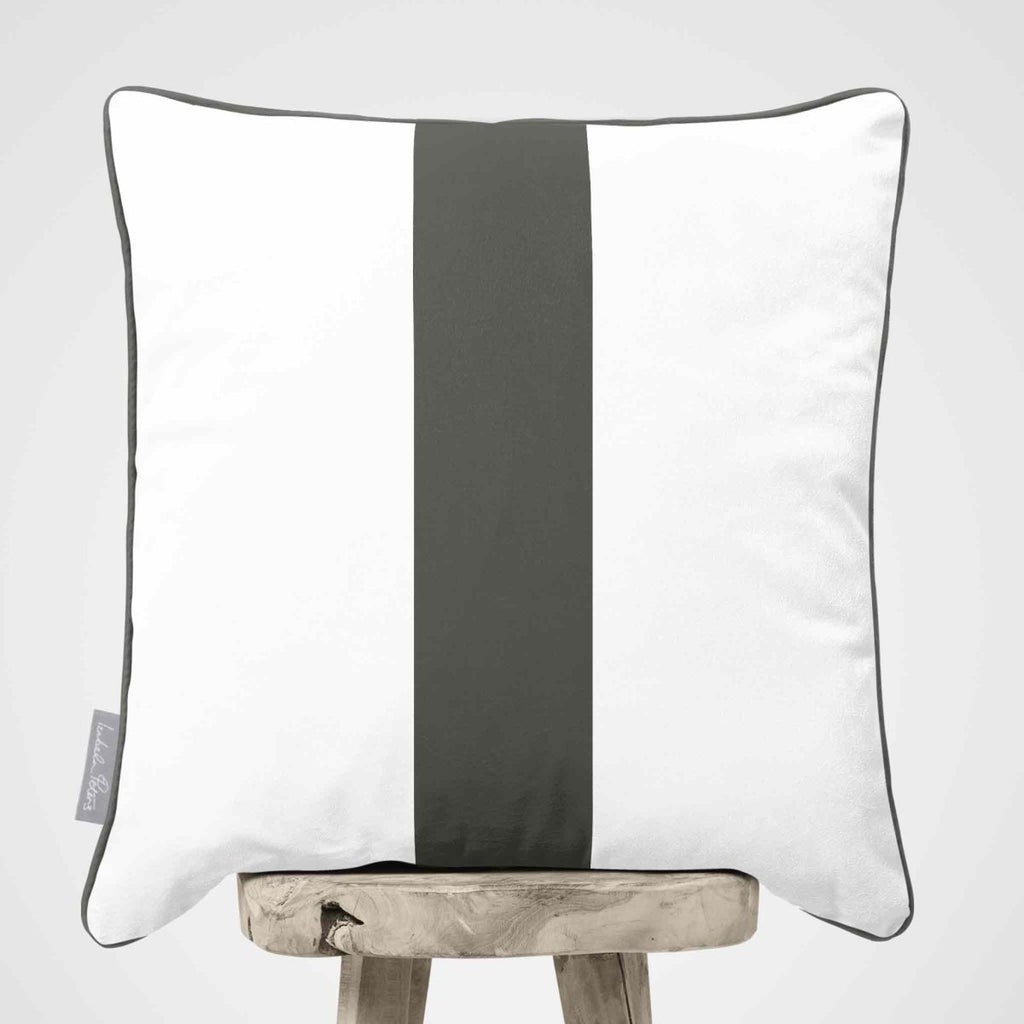 1 Stripe | Sustainable Velvet Cushion with Piping - Beluga 40 x 40 cm by Izabela Peters