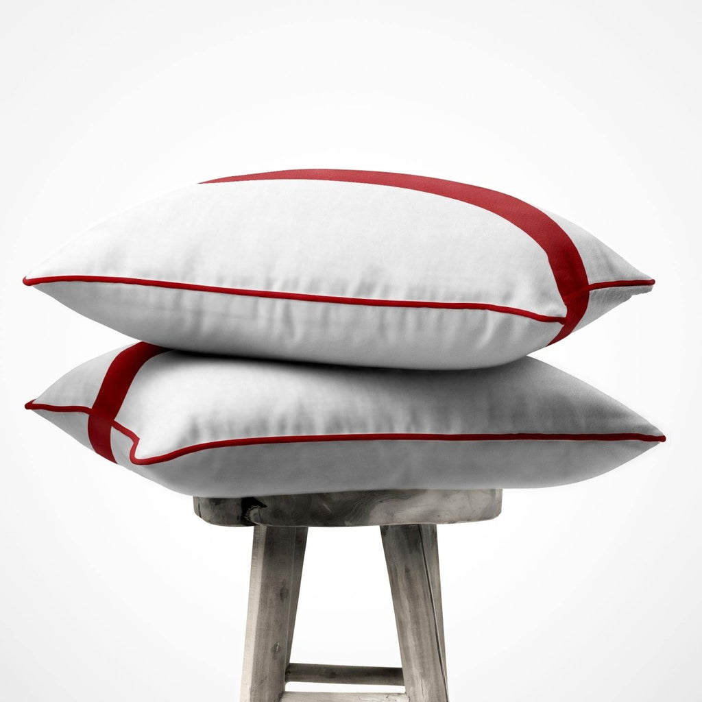 1 Stripe | Sustainable Velvet Cushion with Piping - Crimson Muse 40 x 40 cm by Izabela Peters