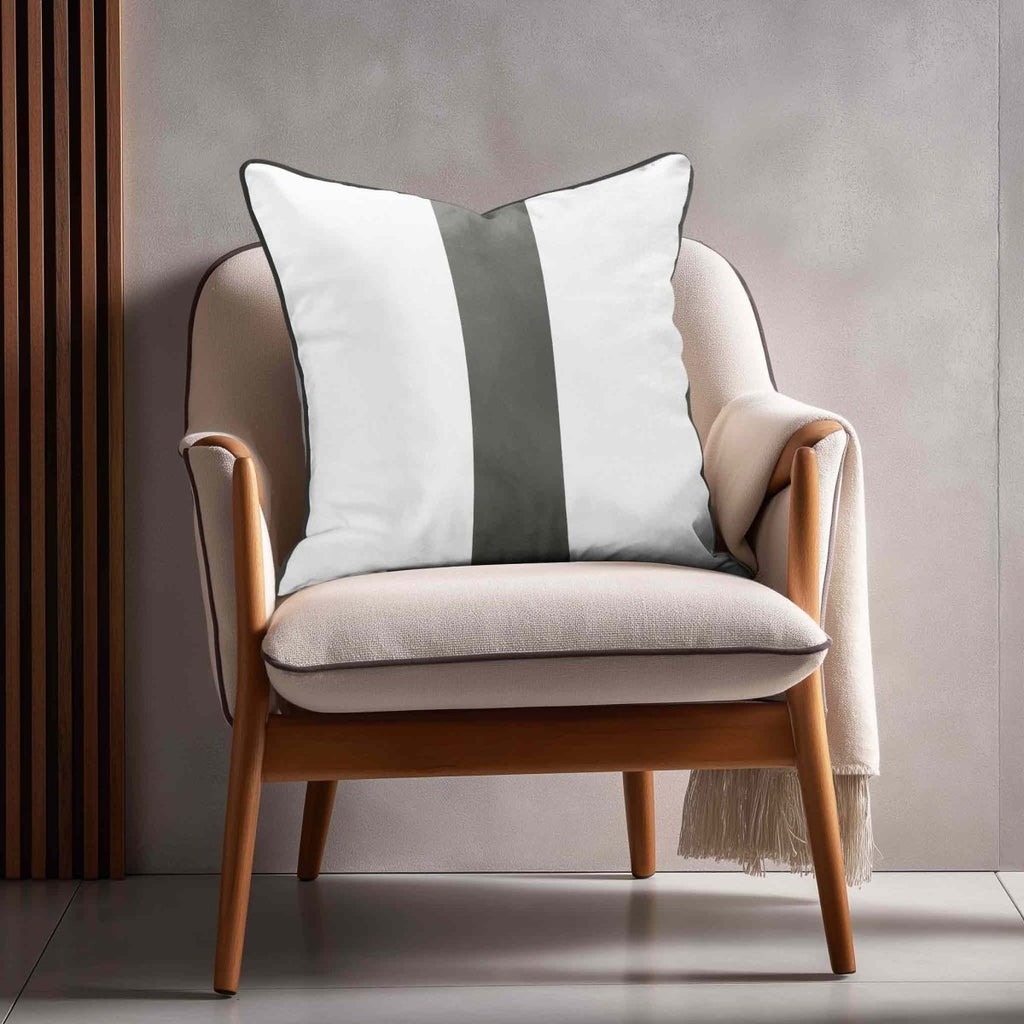1 Stripe | Sustainable Velvet Cushion with Piping - Beluga 40 x 40 cm by Izabela Peters