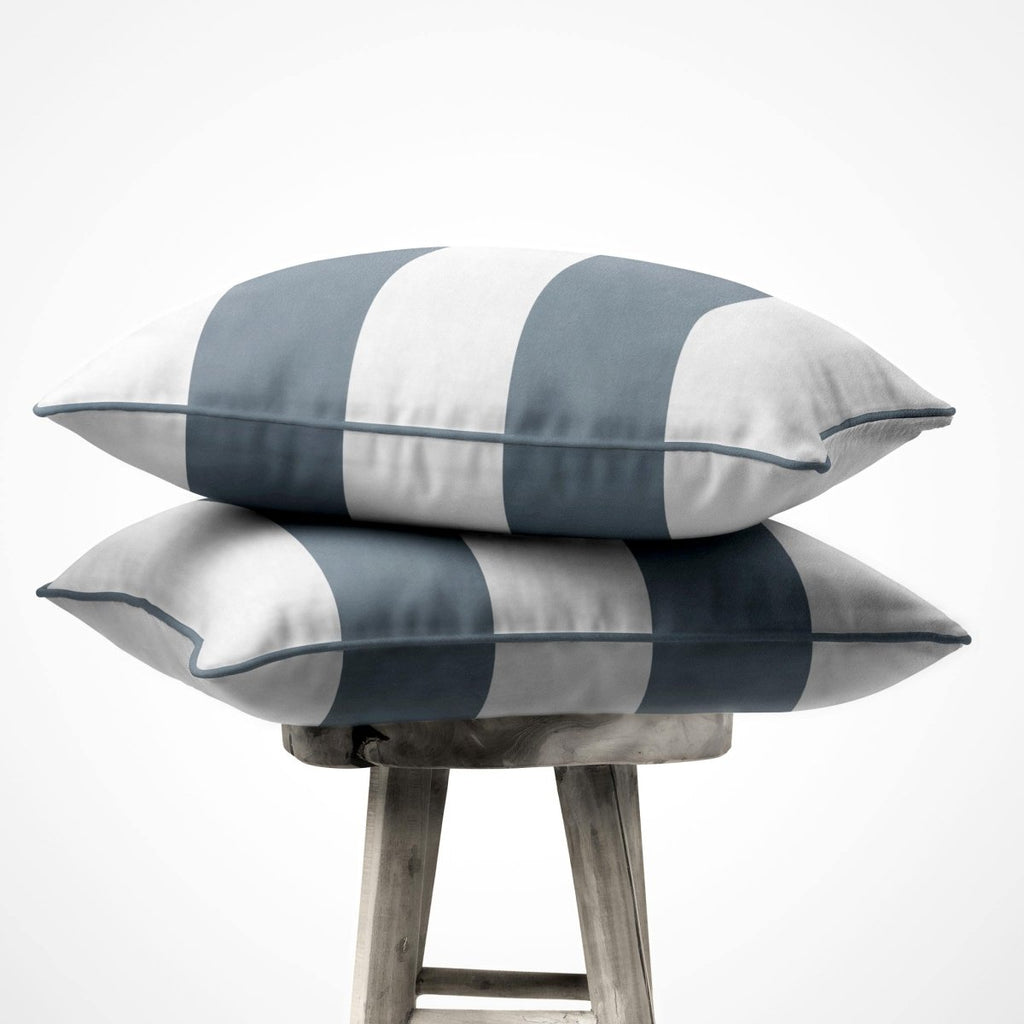 2 Stripes Horizontal | Sustainable Velvet Cushion with Piping - French Grey 40 x 40 cm by Izabela Peters