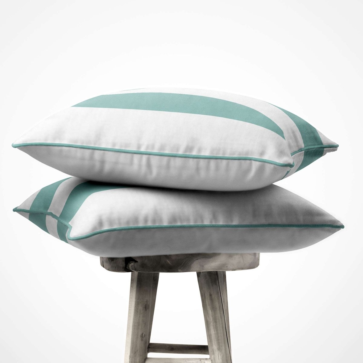 2 Stripes | Sustainable Velvet Cushion with Piping - Blue Surf 40 x 40 cm by Izabela Peters