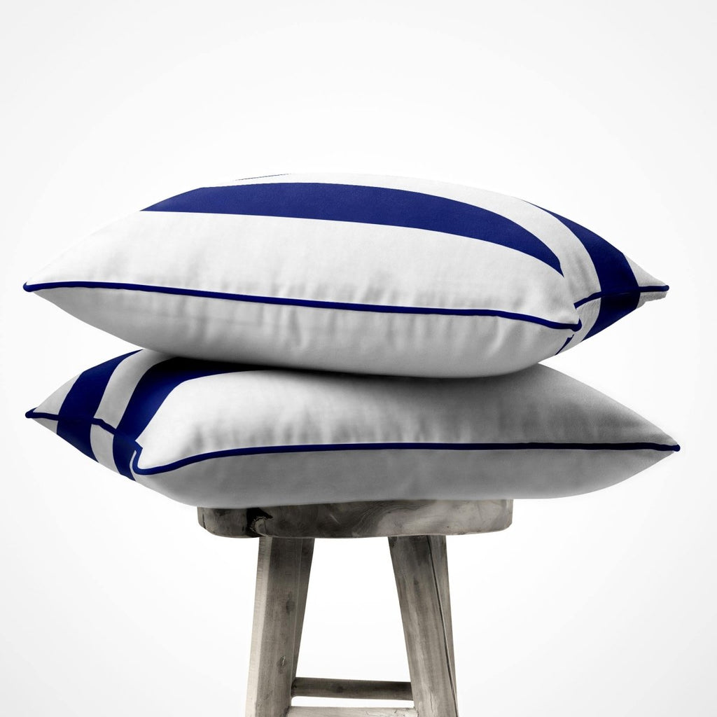 2 Stripes | Sustainable Velvet Cushion with Piping - Midnight 40 x 40 cm by Izabela Peters