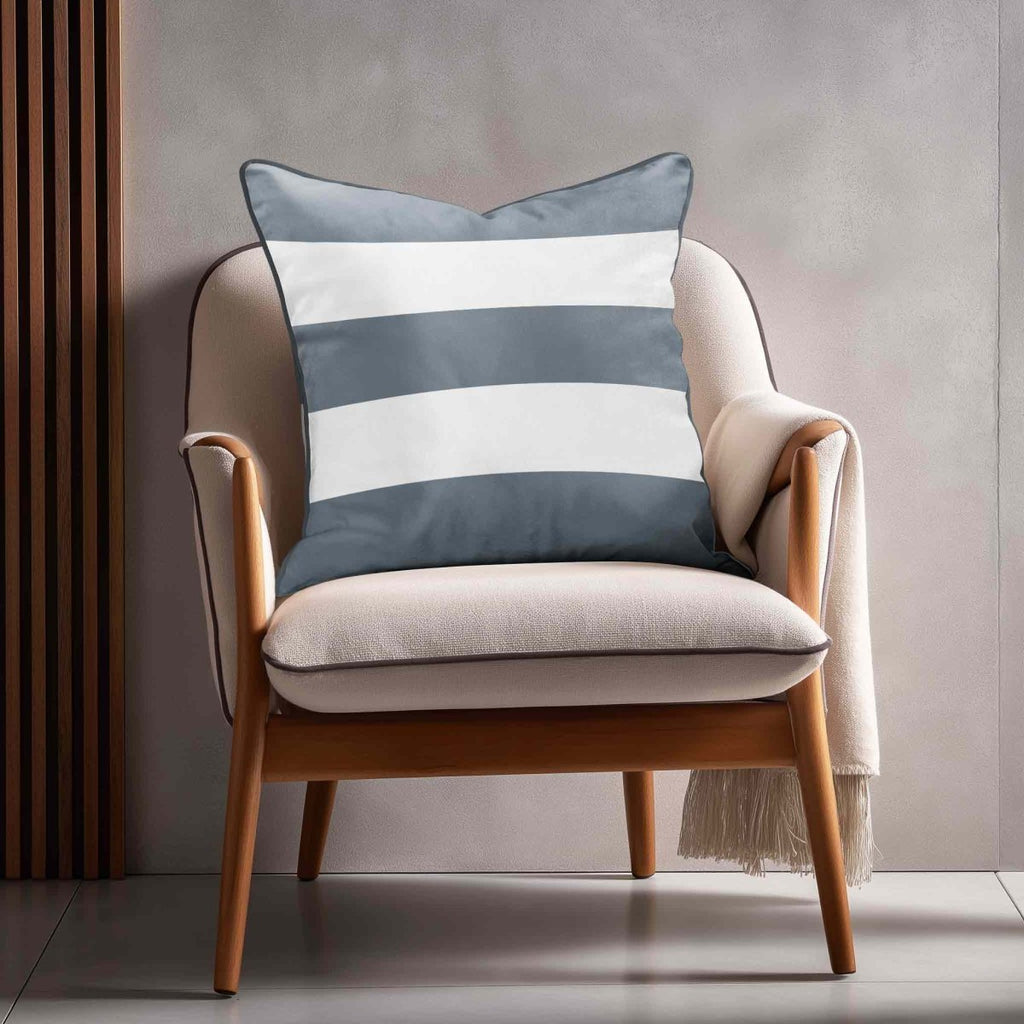 3 Stripes Horizontal | Sustainable Velvet Cushion with Piping - French Grey 40 x 40 cm by Izabela Peters