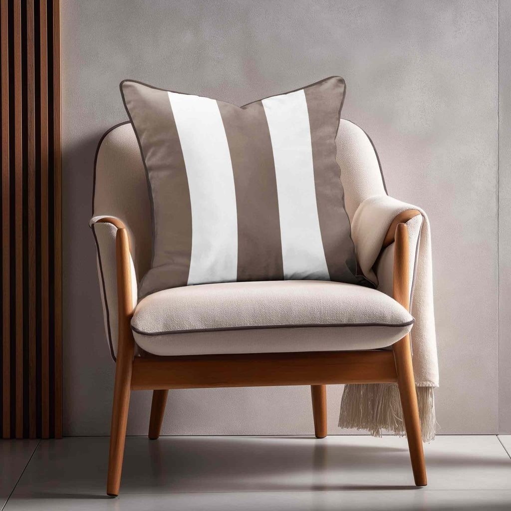 3 Stripes | Sustainable Velvet Cushion with Piping - Dovedale Stone 40 x 40 cm by Izabela Peters
