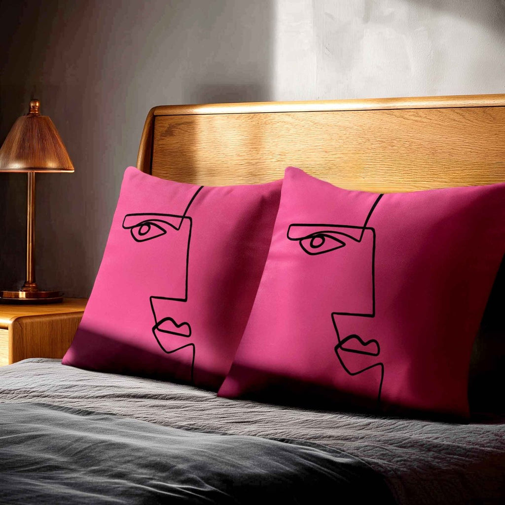 Angular Face | Sustainable Velvet Cushion - Hot Pink 40 x 40 cm Standard by Izabela Peters
