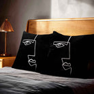 Angular Face | Sustainable Velvet Cushion - Black & White 40 x 40 cm Standard by Izabela Peters