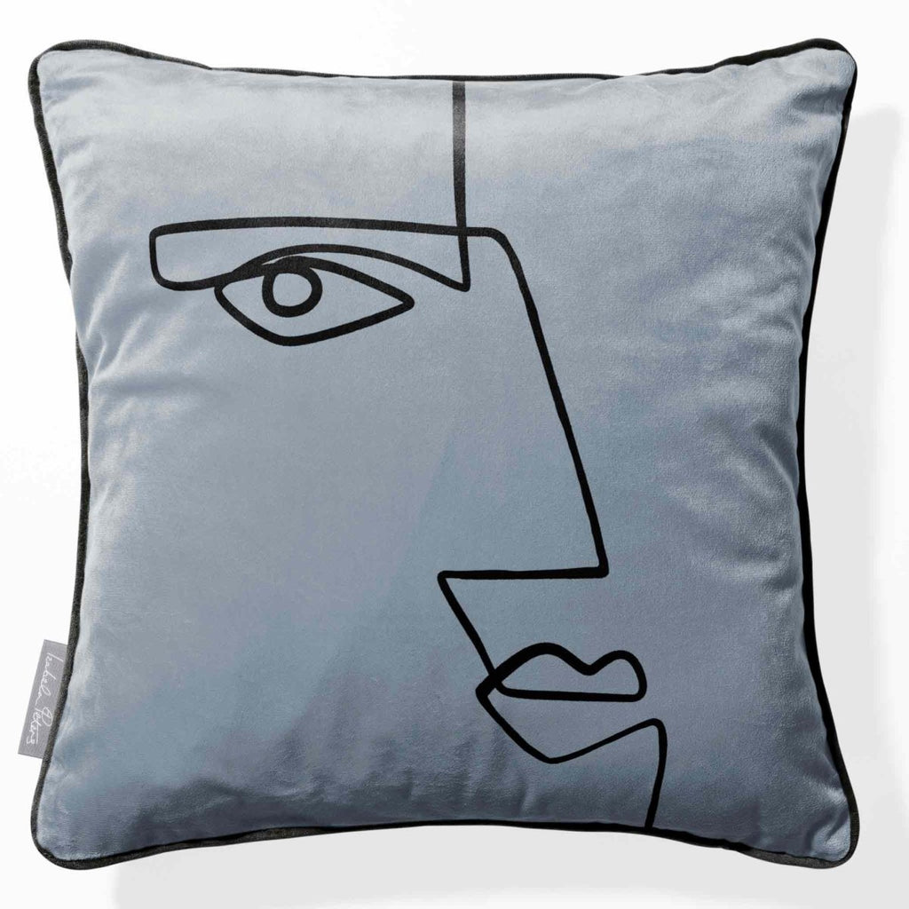 Angular Face | Sustainable Velvet Cushion - French Grey 40 x 40 cm Piped by Izabela Peters