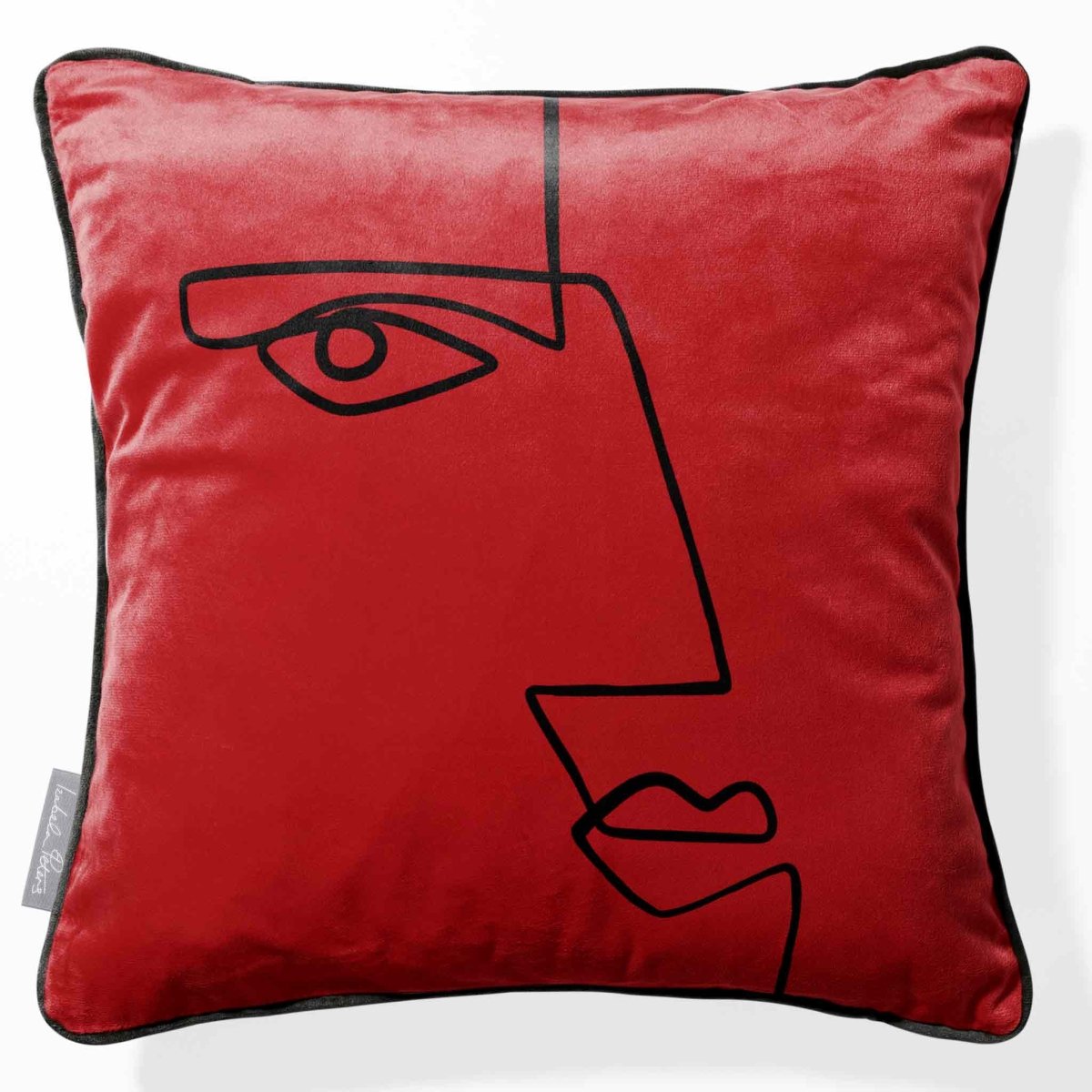 Angular Face | Sustainable Velvet Cushion - Crimson Muse 40 x 40 cm Piped by Izabela Peters