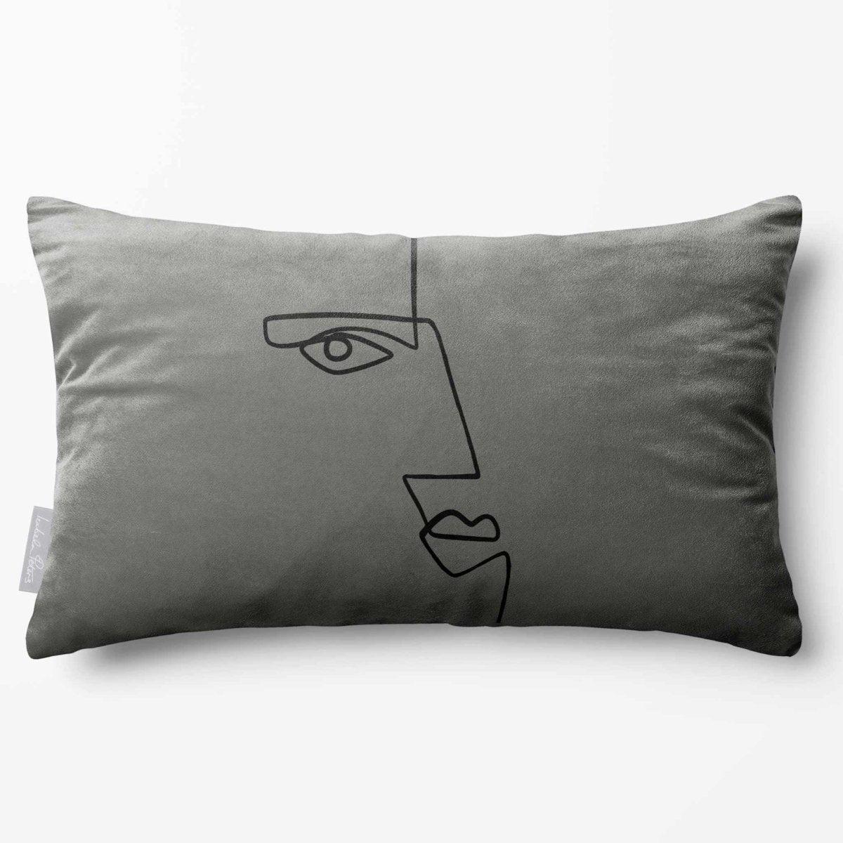 Angular Face | Sustainable Velvet Rectangle Cushion - Beluga 50 x 30 cm Standard by Izabela Peters