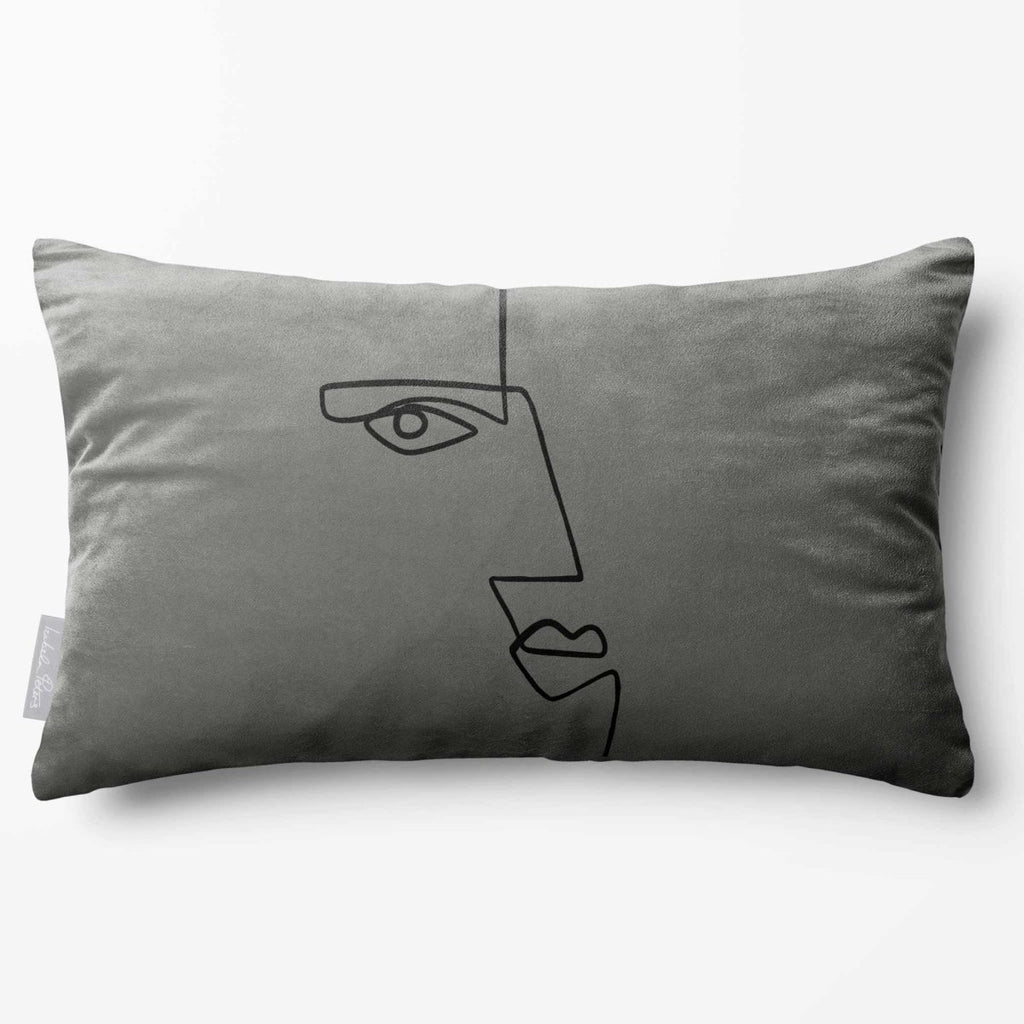 Angular Face | Sustainable Velvet Rectangle Cushion - Beluga 50 x 30 cm Standard by Izabela Peters