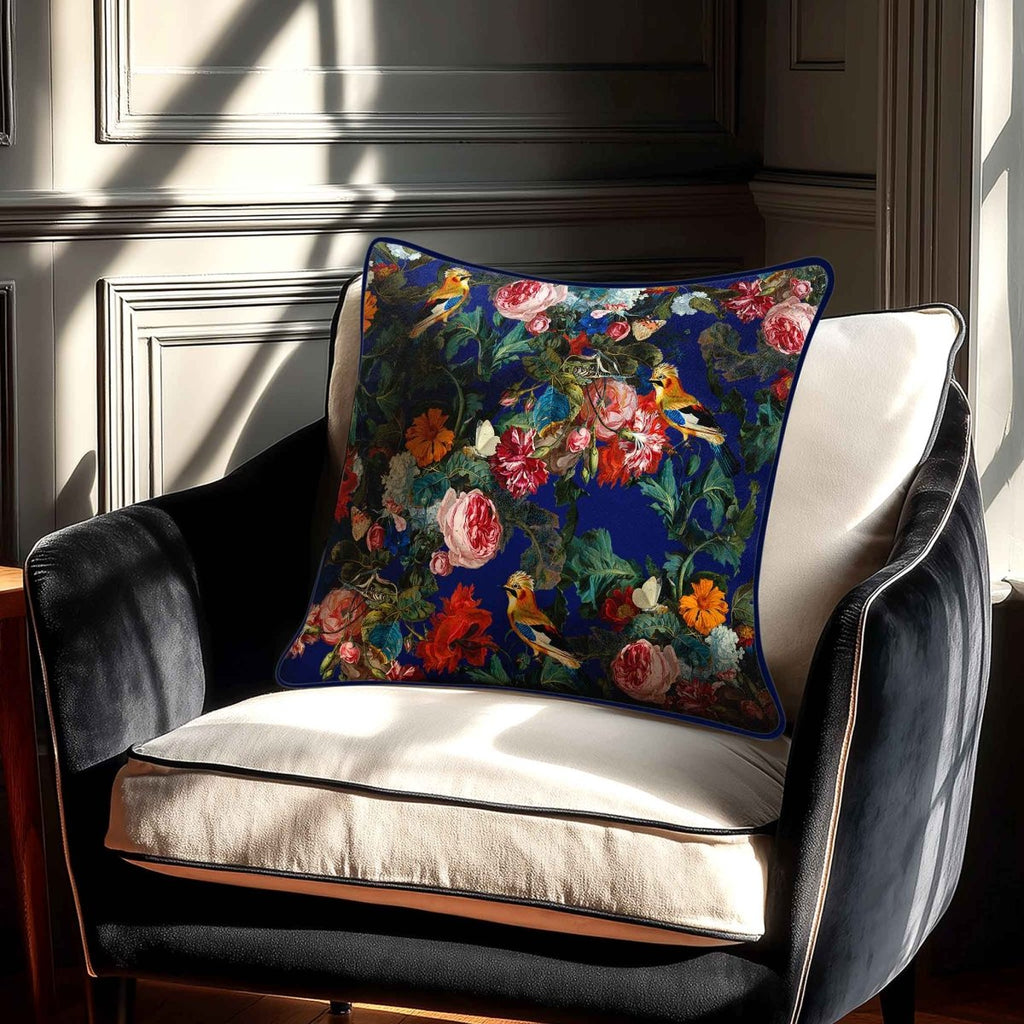Birds in Paradise | Sustainable Velvet Cushion - Midnight 40 x 40 cm Standard by Izabela Peters
