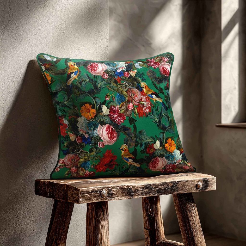 Birds in Paradise | Sustainable Velvet Cushion - Emerald Green 40 x 40 cm Standard by Izabela Peters