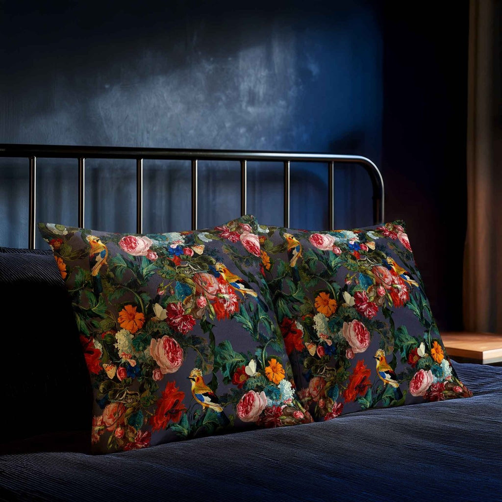Birds in Paradise | Sustainable Velvet Cushion - Graphite 40 x 40 cm Standard by Izabela Peters