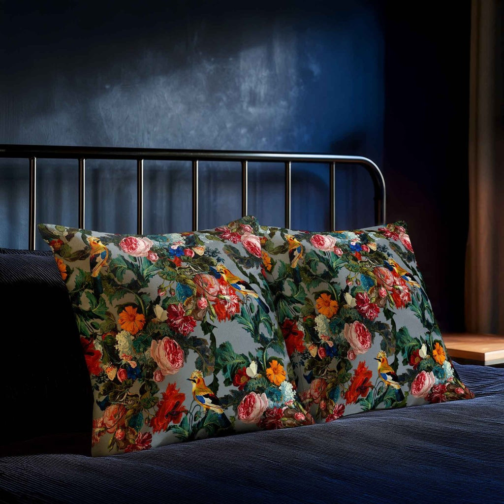 Birds in Paradise | Sustainable Velvet Cushion - French Grey 40 x 40 cm Standard by Izabela Peters
