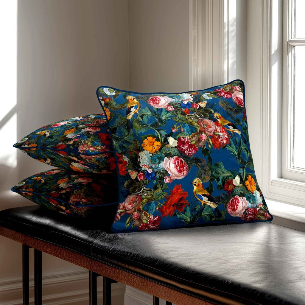 Birds in Paradise | Sustainable Velvet Cushion - Estate Blue 40 x 40 cm Standard by Izabela Peters