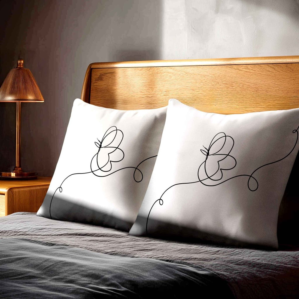 Butterfly | Sustainable Velvet Cushion - White & Black 40 x 40 cm Standard by Izabela Peters