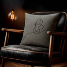 Butterfly | Sustainable Velvet Cushion - Beluga 40 x 40 cm Standard by Izabela Peters