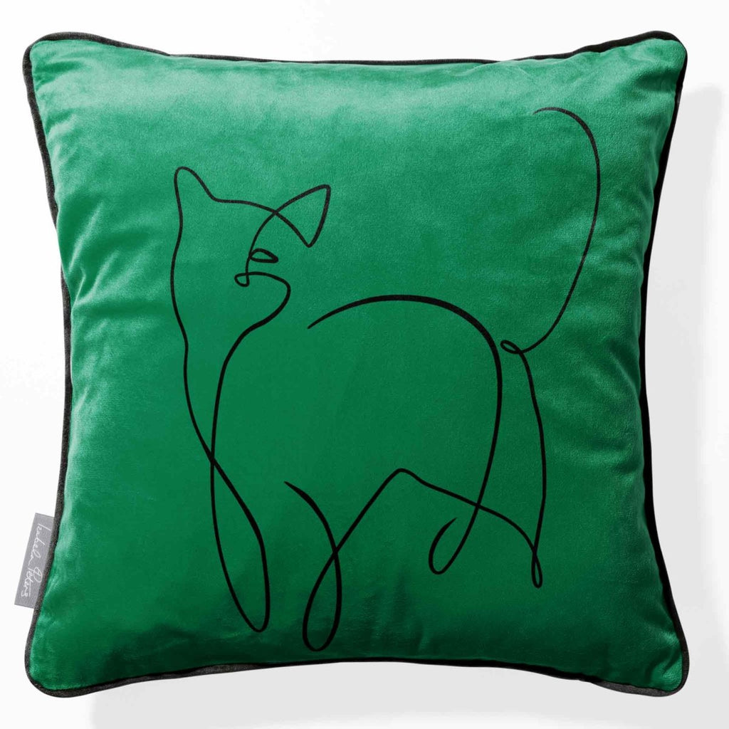 Cat | Sustainable Velvet Cushion - Emerald Green 40 x 40 cm Piped by Izabela Peters