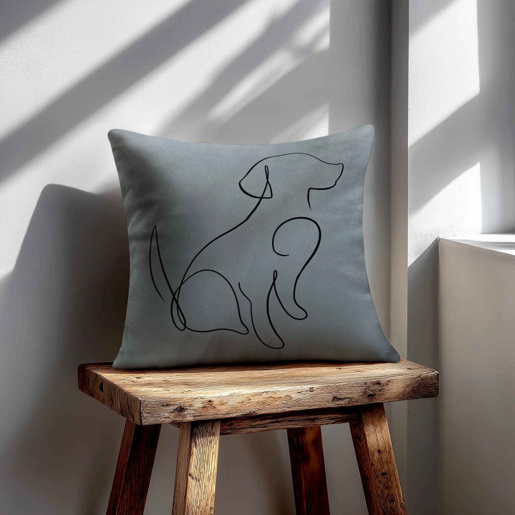 Dog | Sustainable Velvet Cushion - French Grey 40 x 40 cm Standard by Izabela Peters