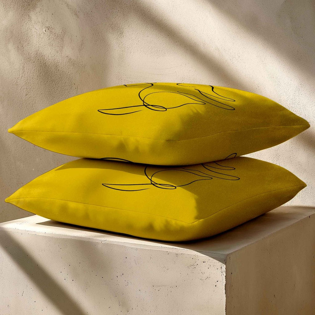 Dog | Sustainable Velvet Cushion - Mustard Ochre 40 x 40 cm Standard by Izabela Peters