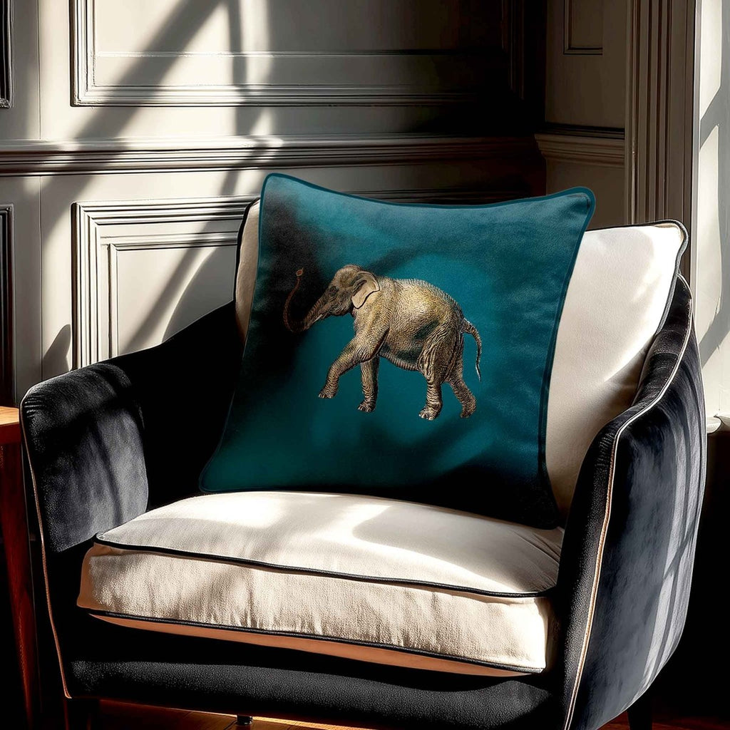 Elephant | Sustainable Velvet Cushion - Teal 40 x 40 cm Standard by Izabela Peters