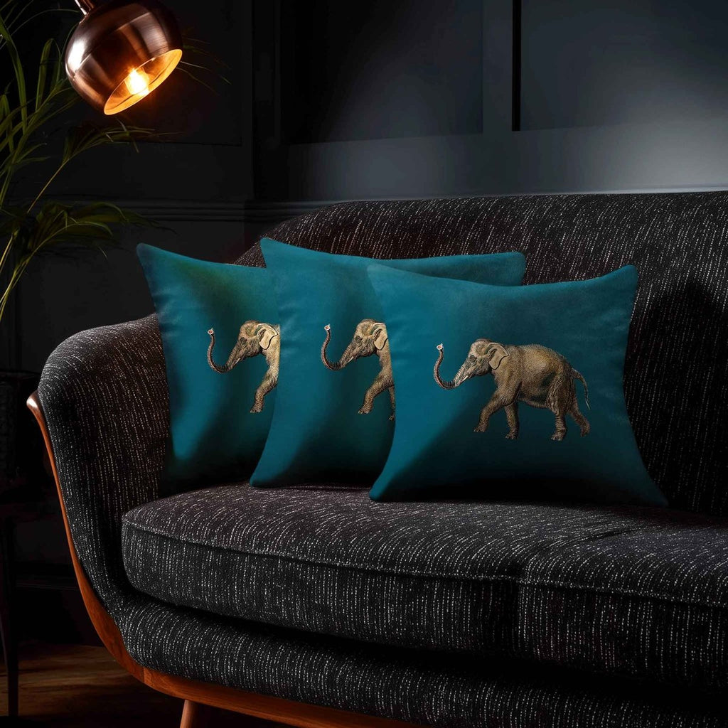 Elephant | Sustainable Velvet Cushion - Teal 40 x 40 cm Standard by Izabela Peters