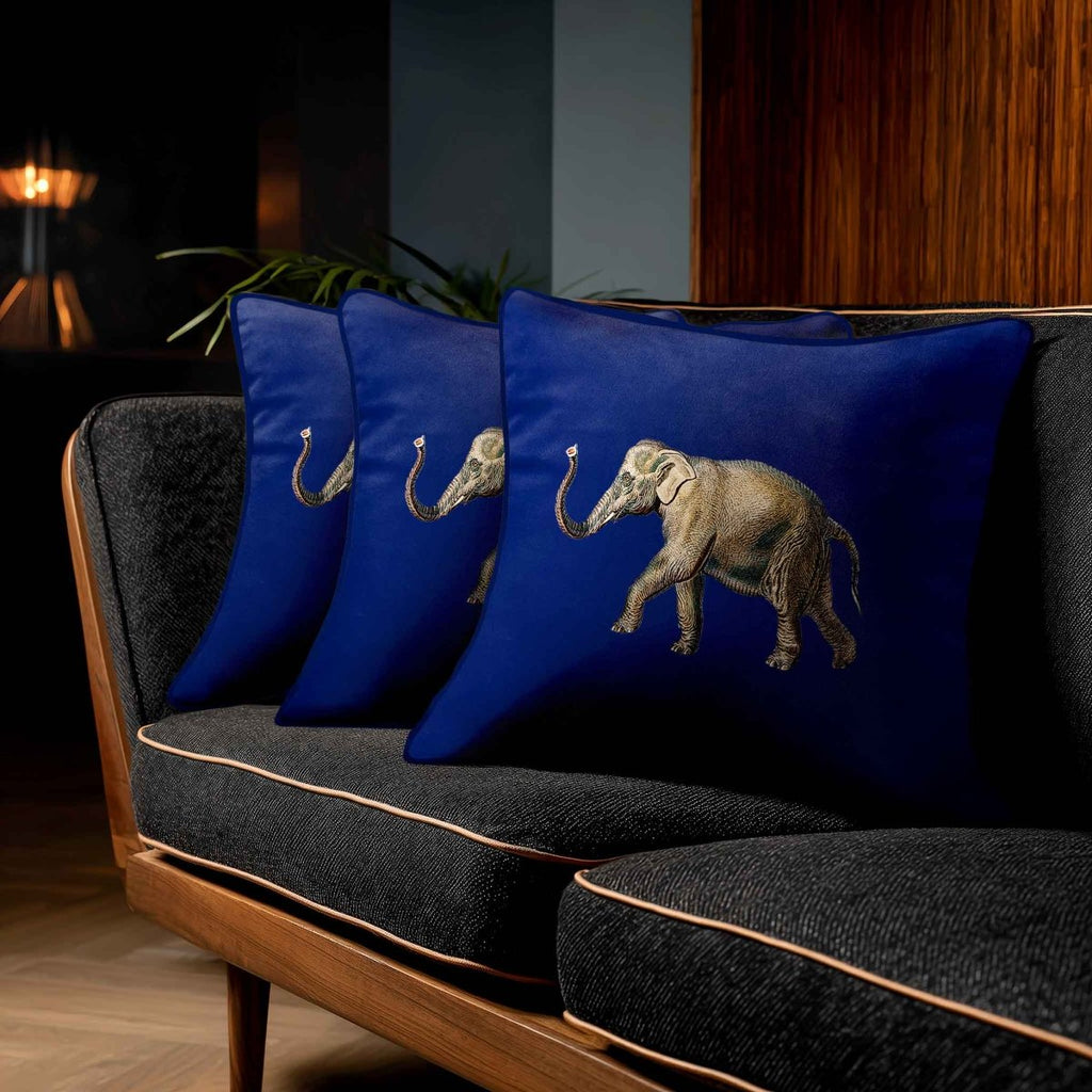 Elephant | Sustainable Velvet Cushion - Midnight 40 x 40 cm Standard by Izabela Peters