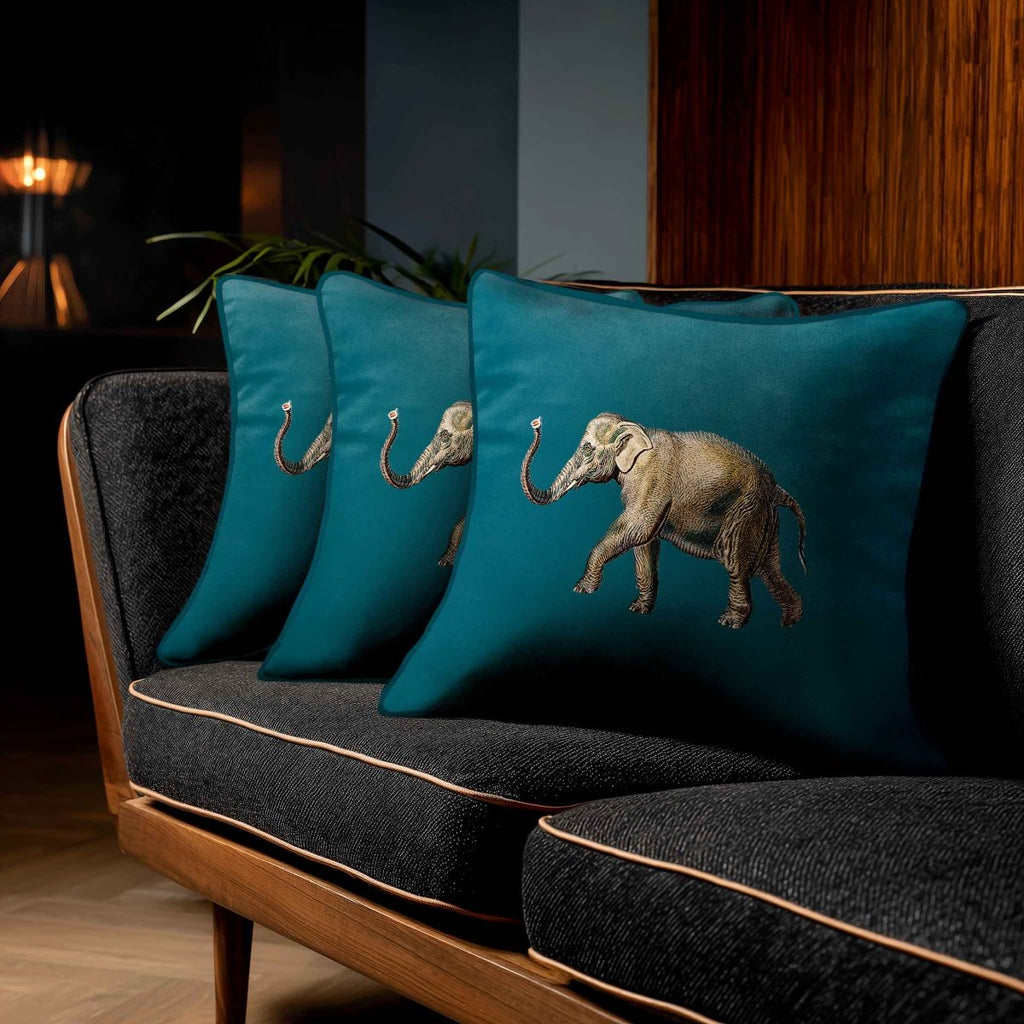 Elephant | Sustainable Velvet Cushion - Teal 40 x 40 cm Standard by Izabela Peters