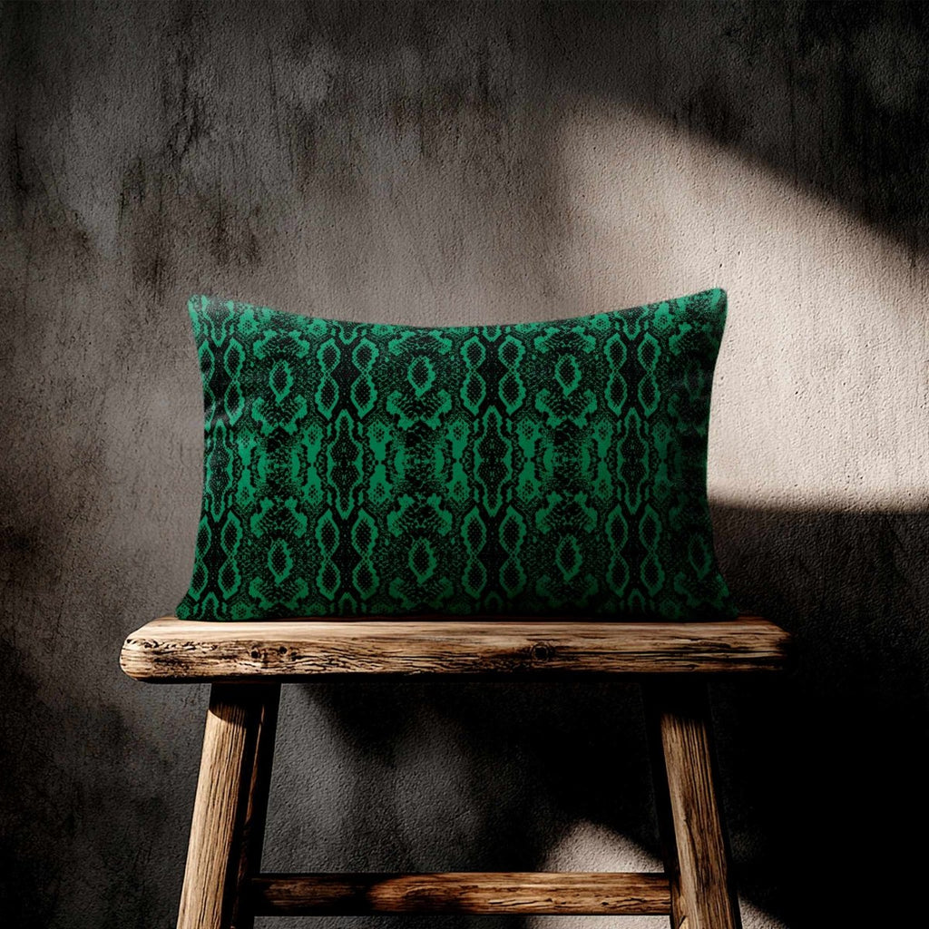 Exotic Snake | Sustainable Velvet Rectangle Cushion - Emerald Green 50 x 30 cm Standard by Izabela Peters