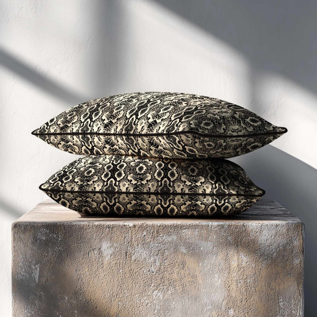 Exotic Snake | Sustainable Velvet Rectangle Cushion - Cream 50 x 30 cm Piped by Izabela Peters