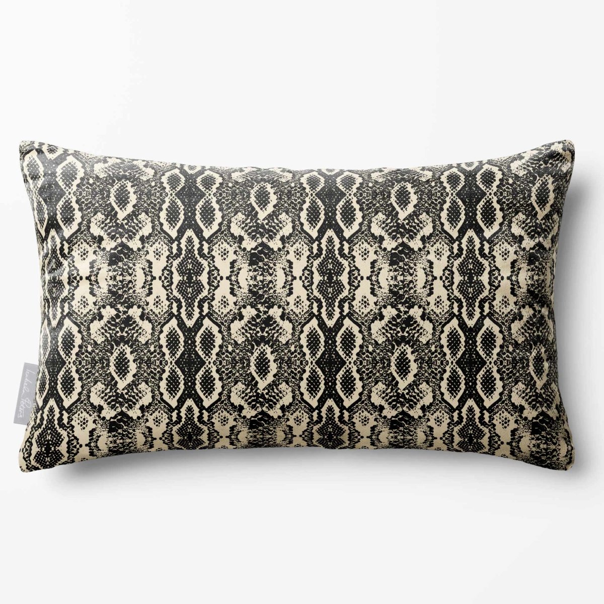 Exotic Snake | Sustainable Velvet Rectangle Cushion - Cream 50 x 30 cm Standard by Izabela Peters