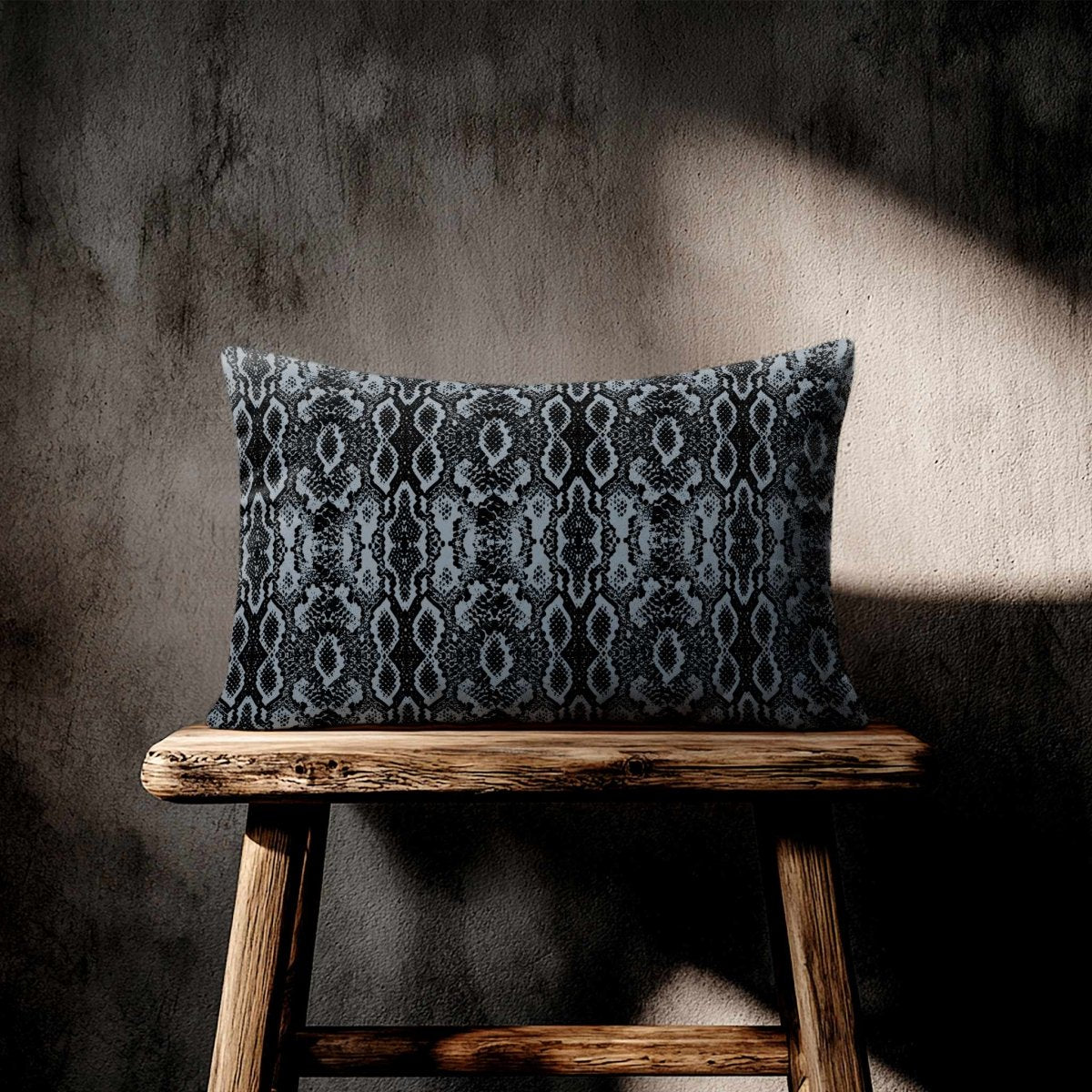 Exotic Snake | Sustainable Velvet Rectangle Cushion - French Grey 50 x 30 cm Standard by Izabela Peters