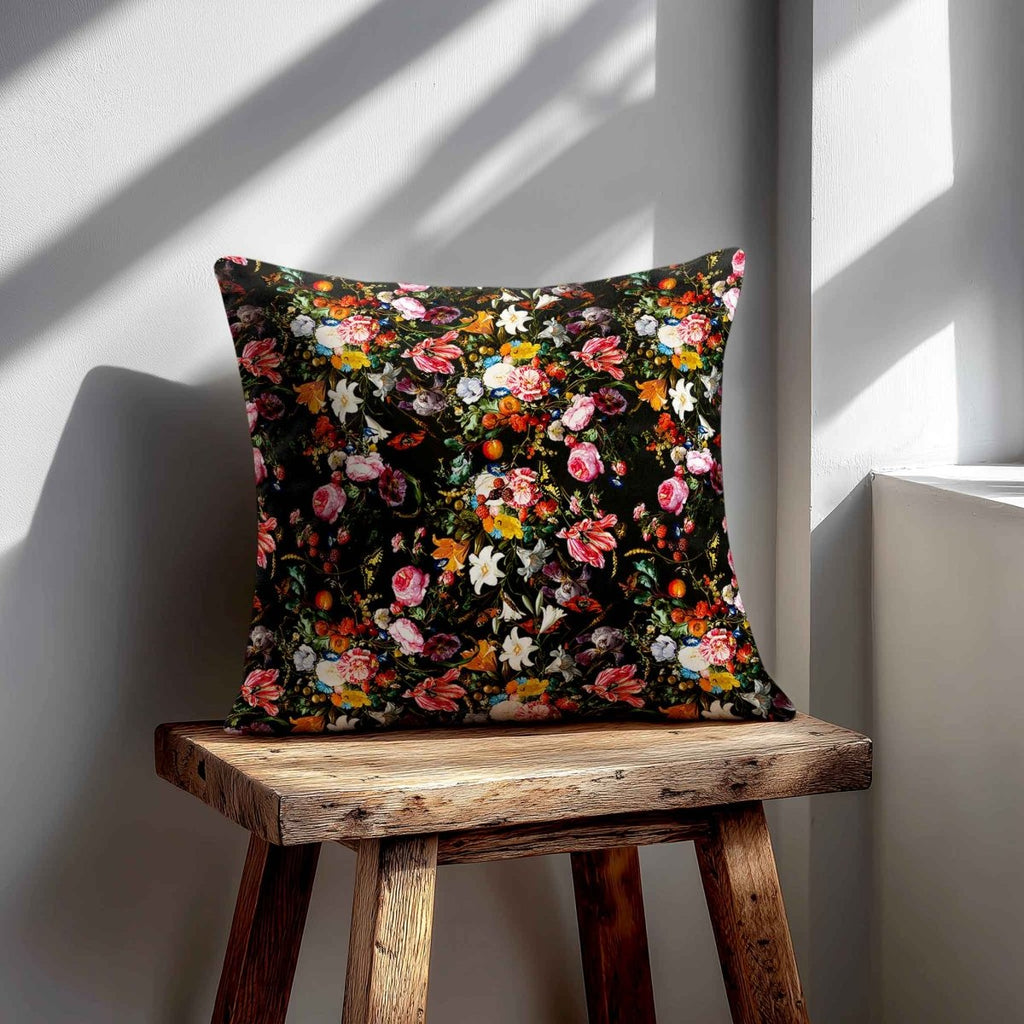 Floral Dream | Sustainable Velvet Cushion - Charcoal 40 x 40 cm Standard by Izabela Peters