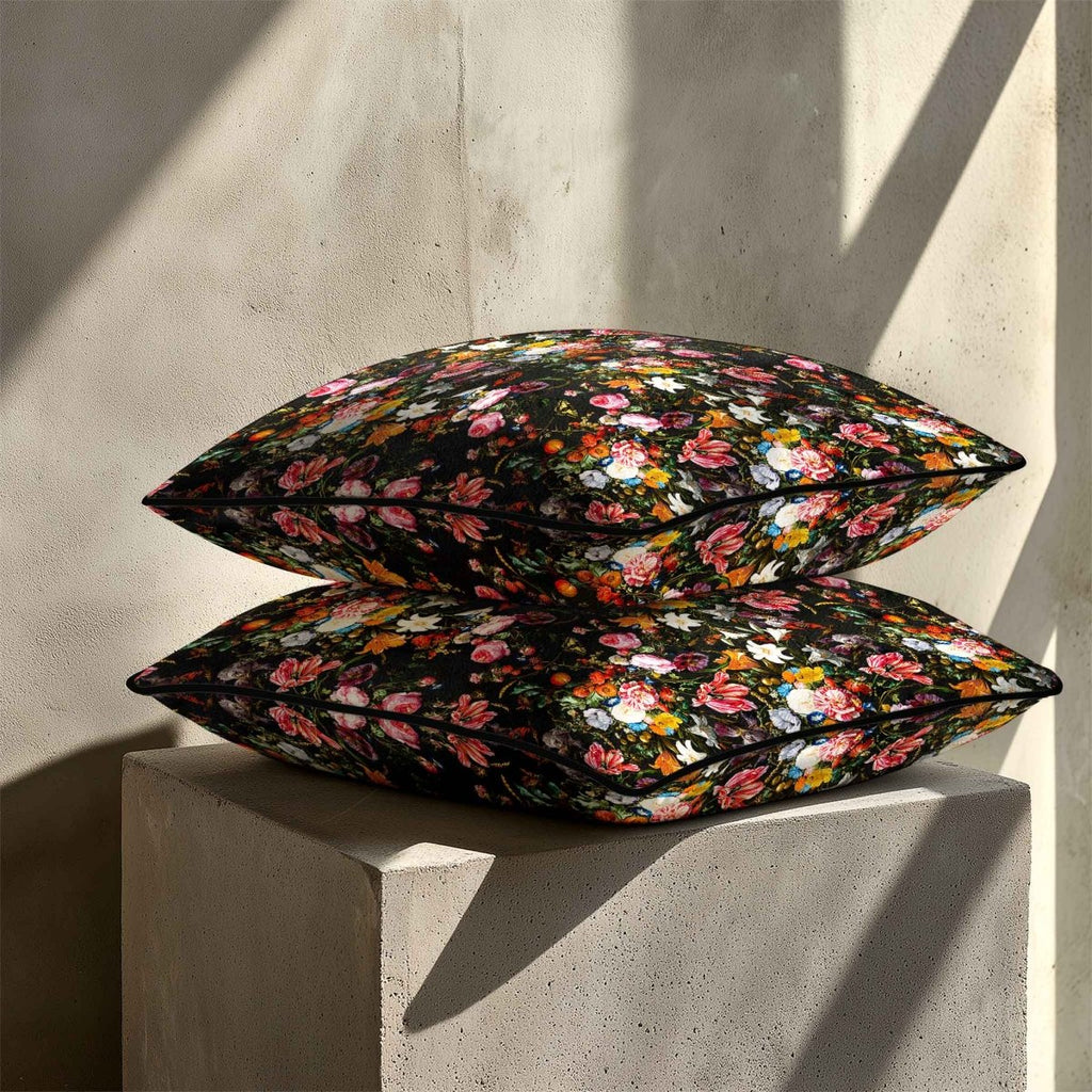 Floral Dream | Sustainable Velvet Cushion - Charcoal 40 x 40 cm Standard by Izabela Peters