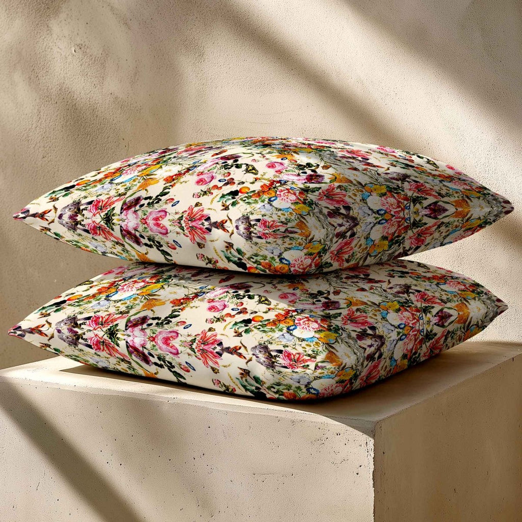 Floral Dream | Sustainable Velvet Cushion - Ivory Cream 40 x 40 cm Standard by Izabela Peters