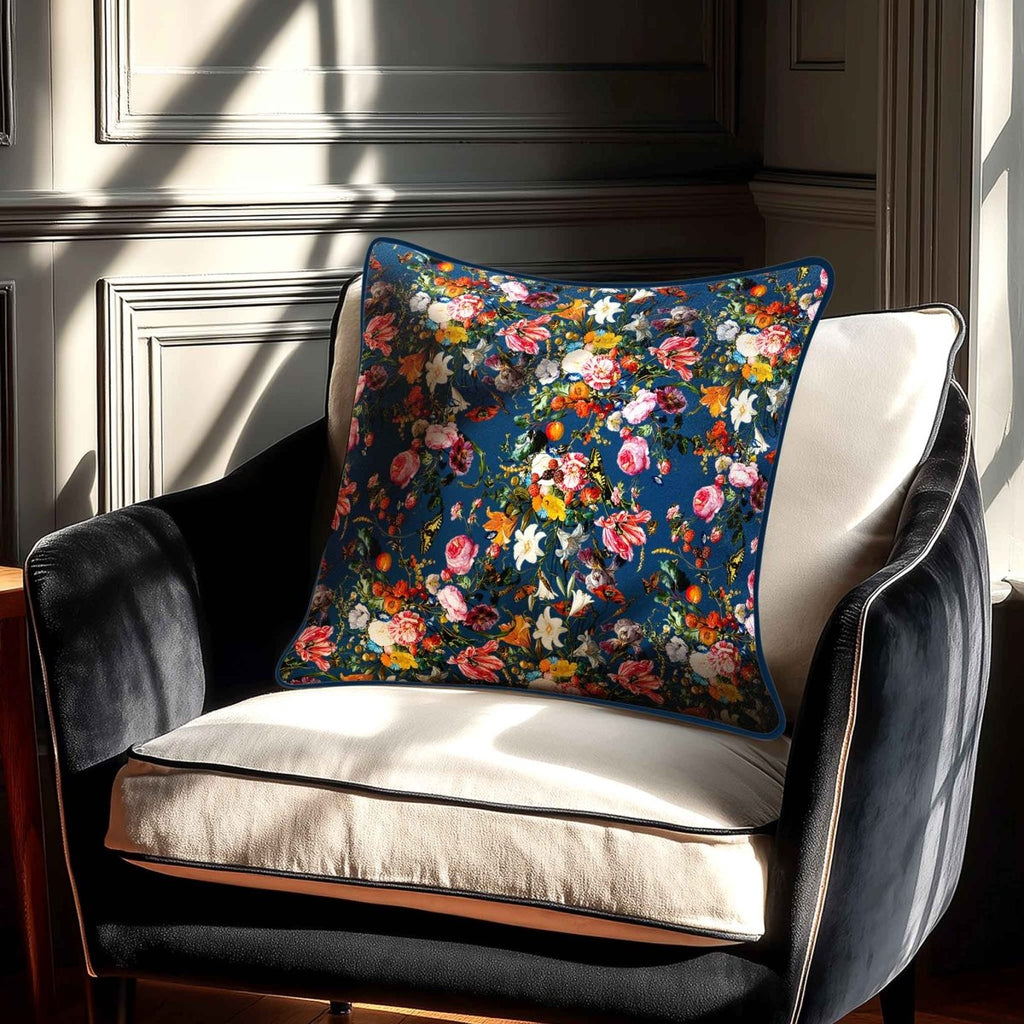 Floral Dream | Sustainable Velvet Cushion - Estate Blue 40 x 40 cm Standard by Izabela Peters